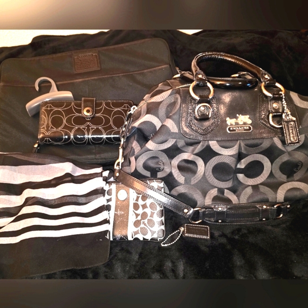 COACH BUNDLE: Black, Grey, White, 6 ITEMS